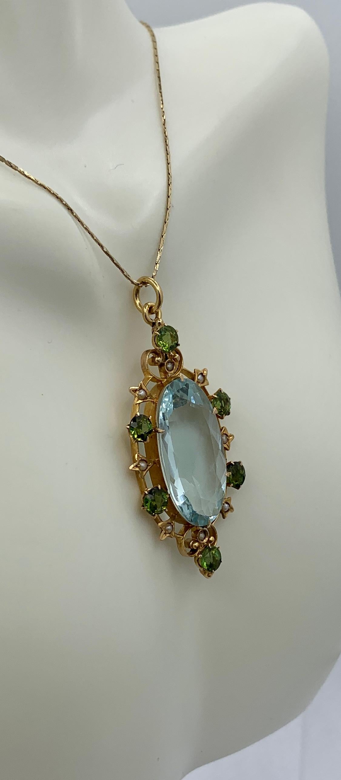 15 Carat Aquamarine Green Tourmaline Pendant Necklace Art Deco 14 Karat Gold For Sale 3