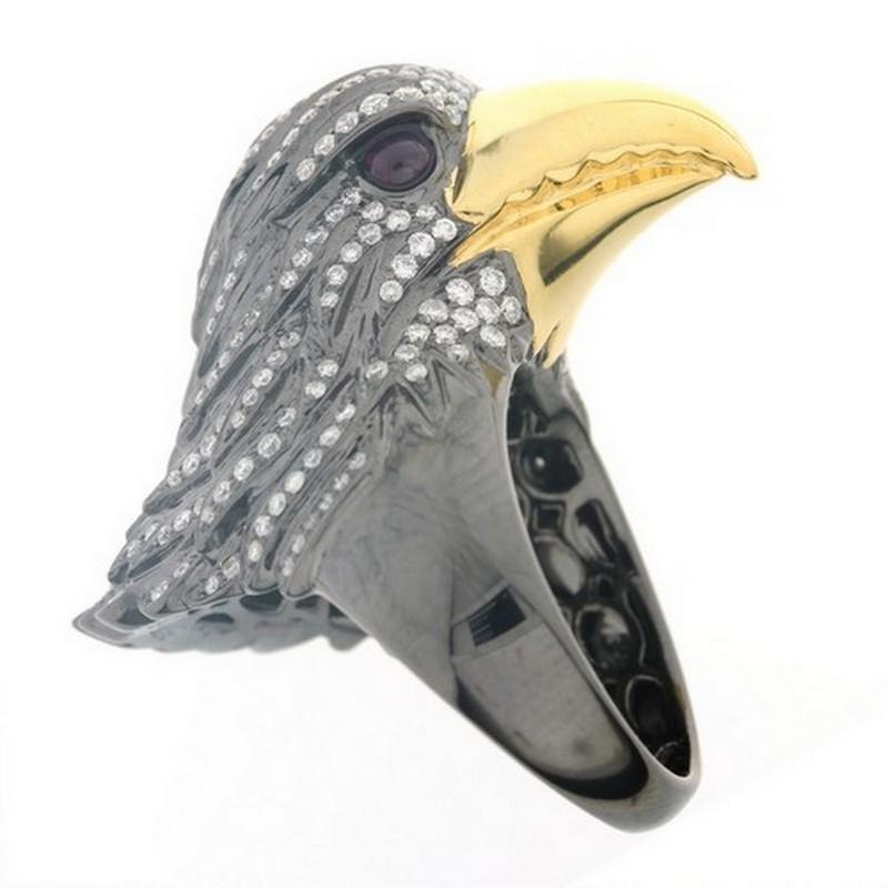 Modern 1.5 Carat Brilliant Diamond Crow Ring in 18K Gold For Sale