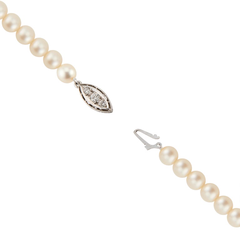 .15 Carat Diamond Cultured Pearl White Gold Necklace For Sale at 1stDibs