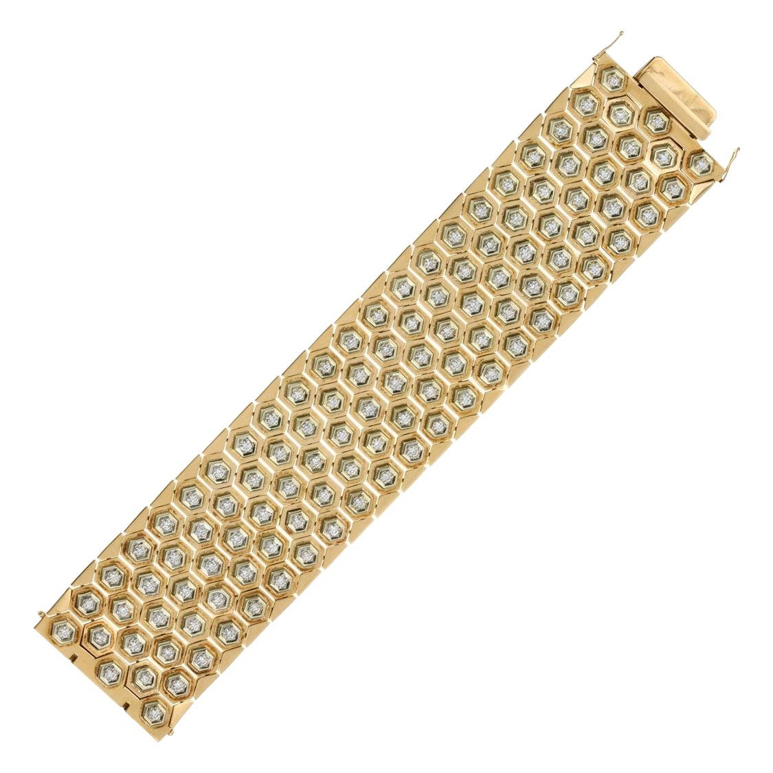 15 Carat Diamond Fancy Link Bracelet in 18 Karat Yellow Gold Hexagonal Links For Sale