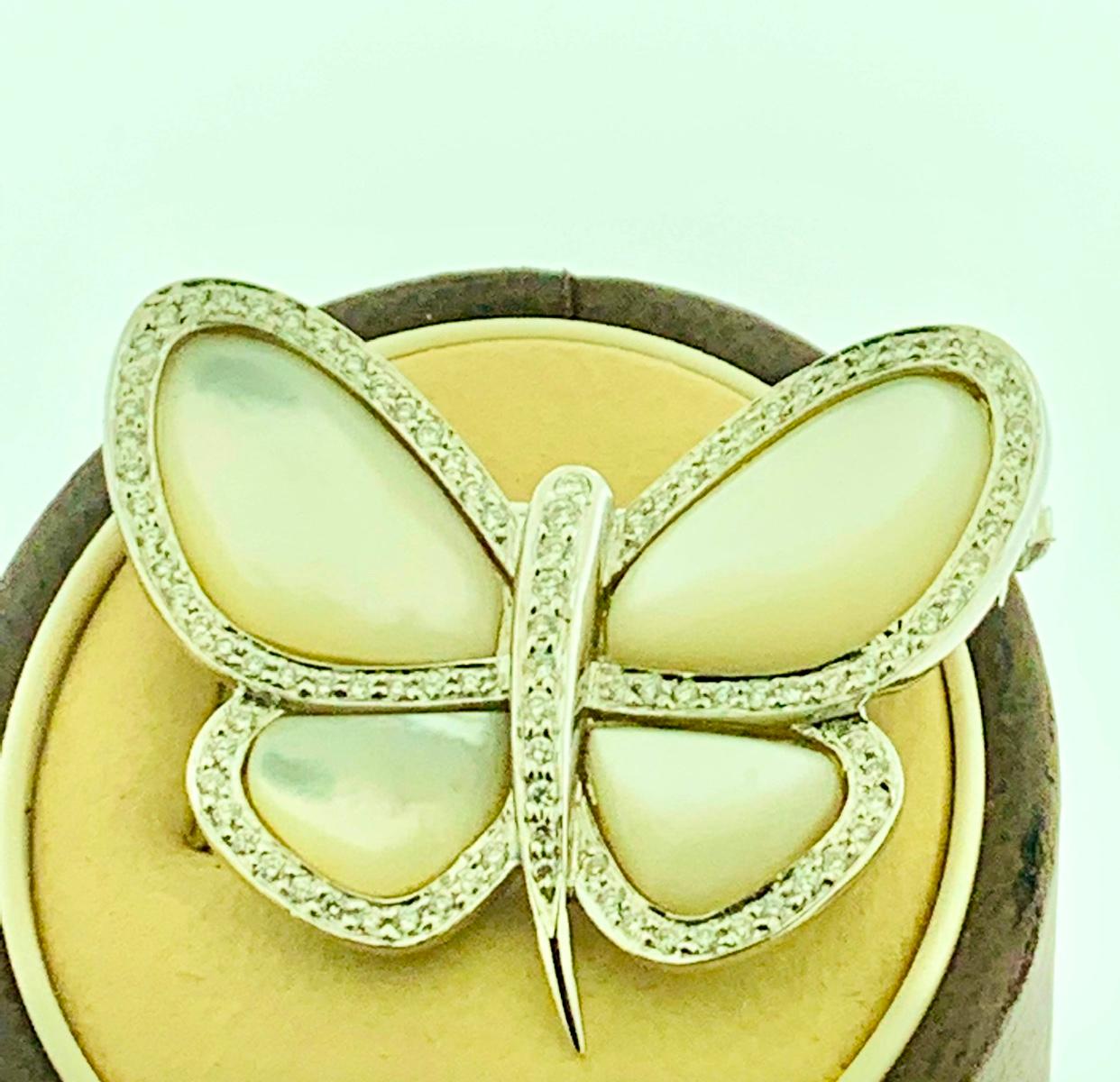 Women's or Men's 1.0 Carat Diamond and Mother of Pearl Butterfly Broach 18 Karat White Gold 13 Gm