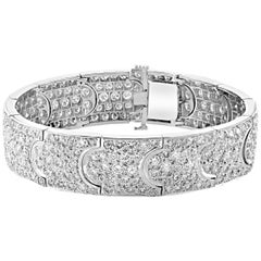 15 Carat Diamonds 18 Karat White Gold Wide Cocktail Bangle or Bracelet Estate