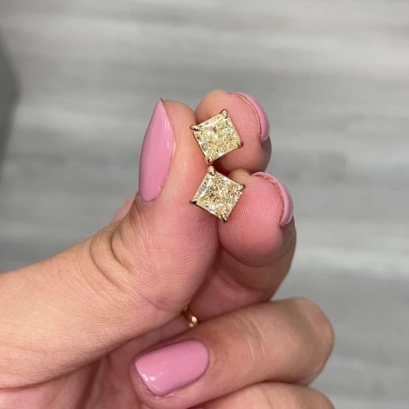 Women's Rare Colors - 3 Carat Fancy Yellow Radiant Diamond Studs For Sale