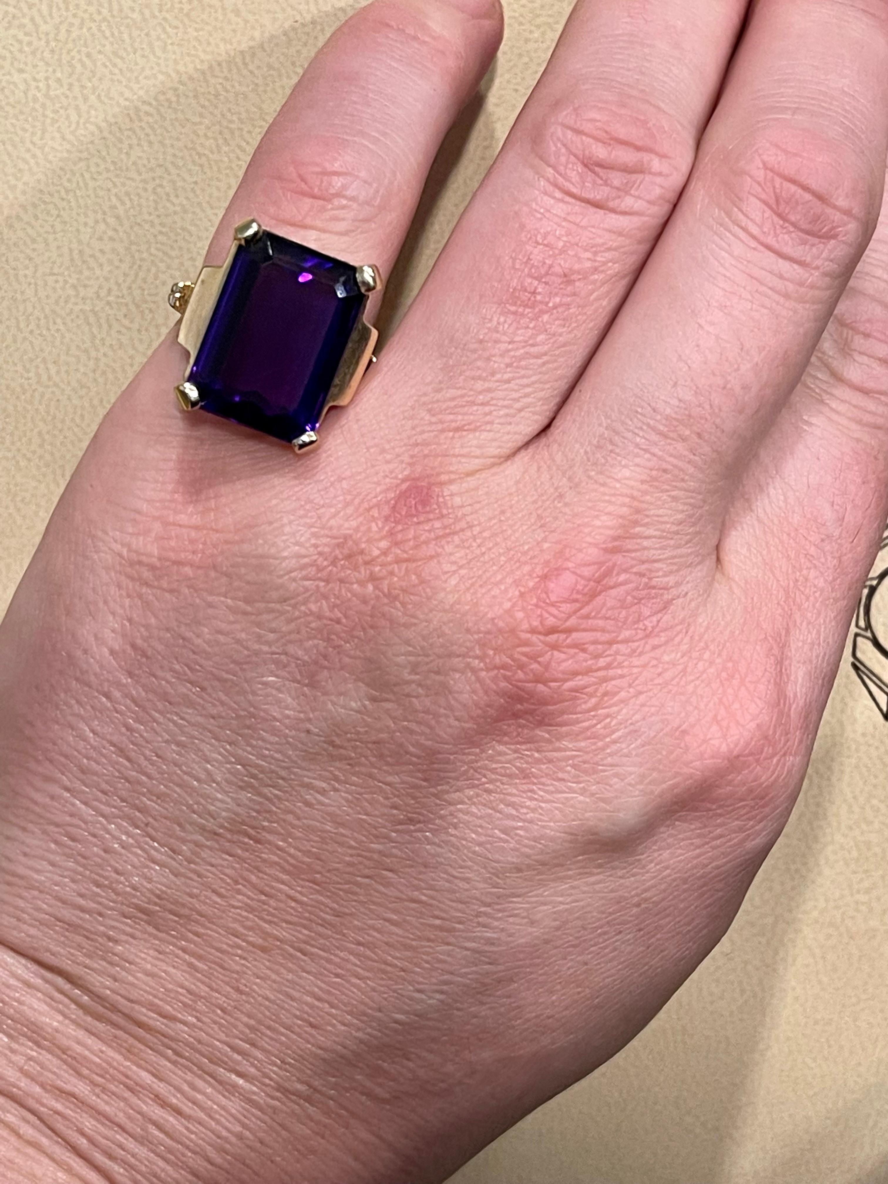 15 Carat Emerald Cut Amethyst Cocktail Ring in 14 Karat Yellow Gold For Sale 9