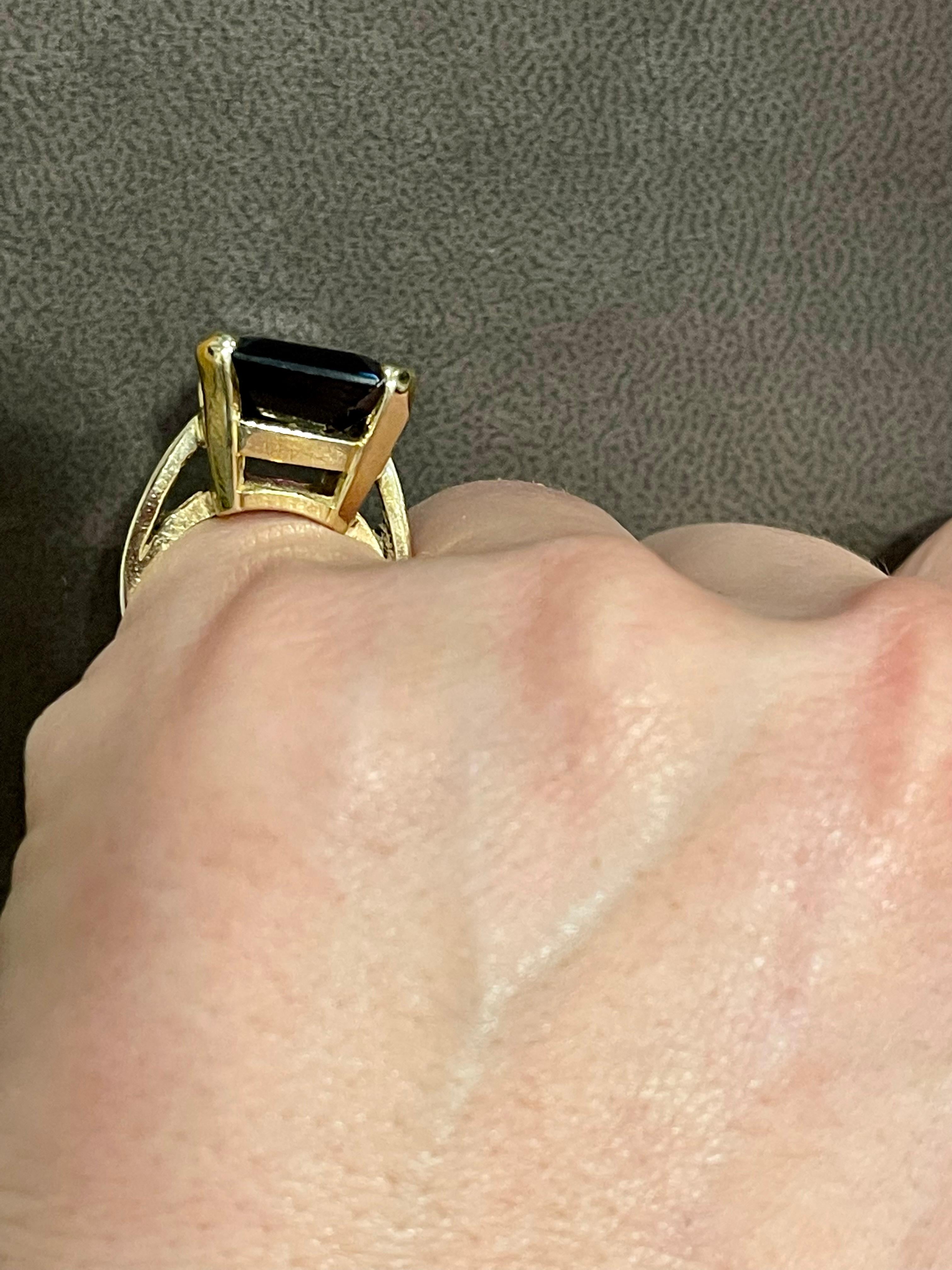 15 Carat Emerald Cut Amethyst Cocktail Ring in 14 Karat Yellow Gold For Sale 7