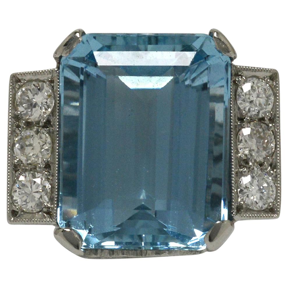 15 Carat Emerald Cut Aquamarine Cocktail Ring Platinum Gemstone Retro Diamonds