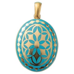 15 Carat Gold Locket with Turtuoise Enamel Locket