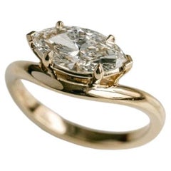 1.5 Carat Marquise Statement Brilliant Gold Refined Light Diamond Ring