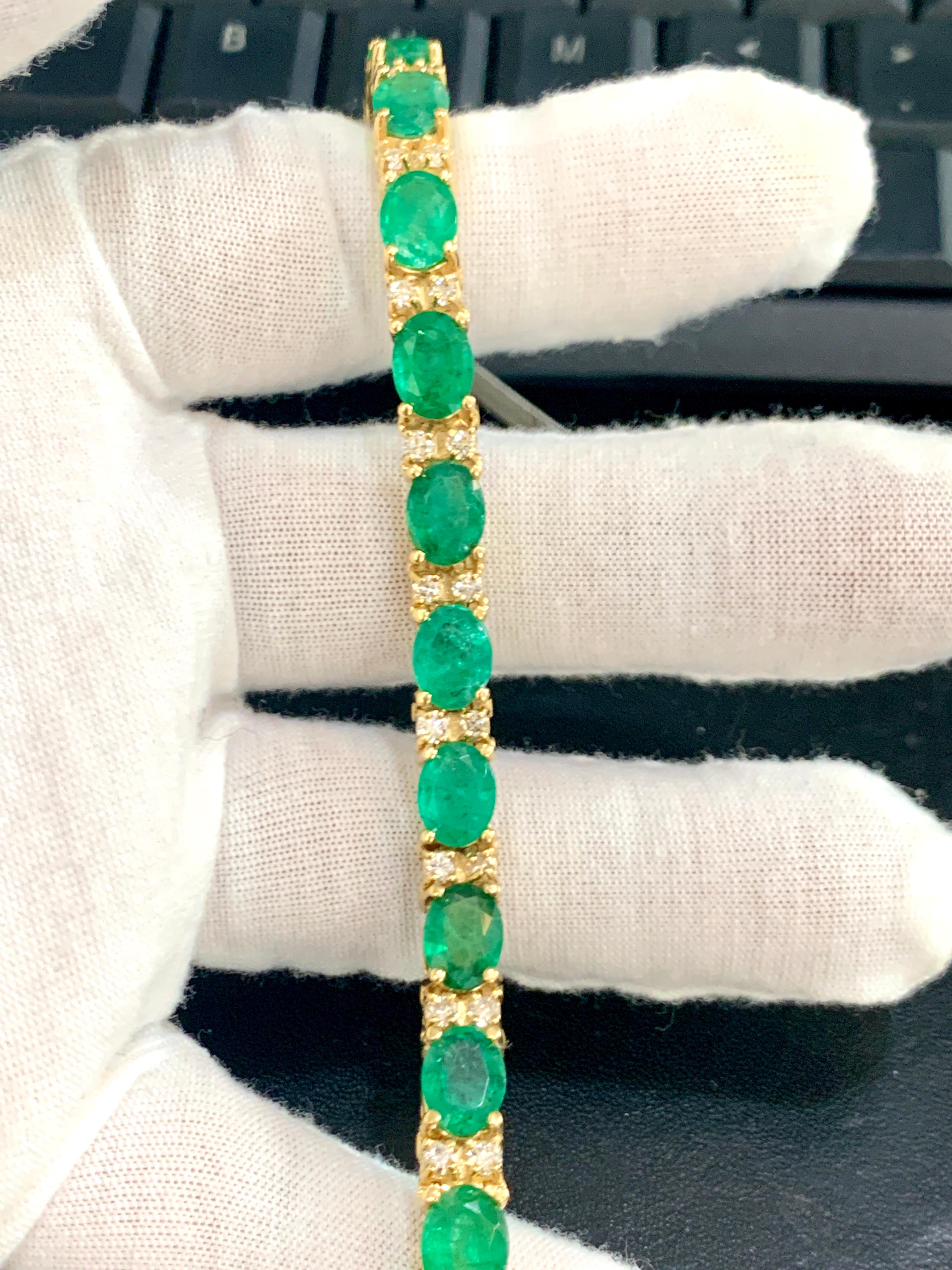 15 Carat Natural Emerald & Diamond Cocktail Tennis Bracelet 14 Karat Yellow Gold 5