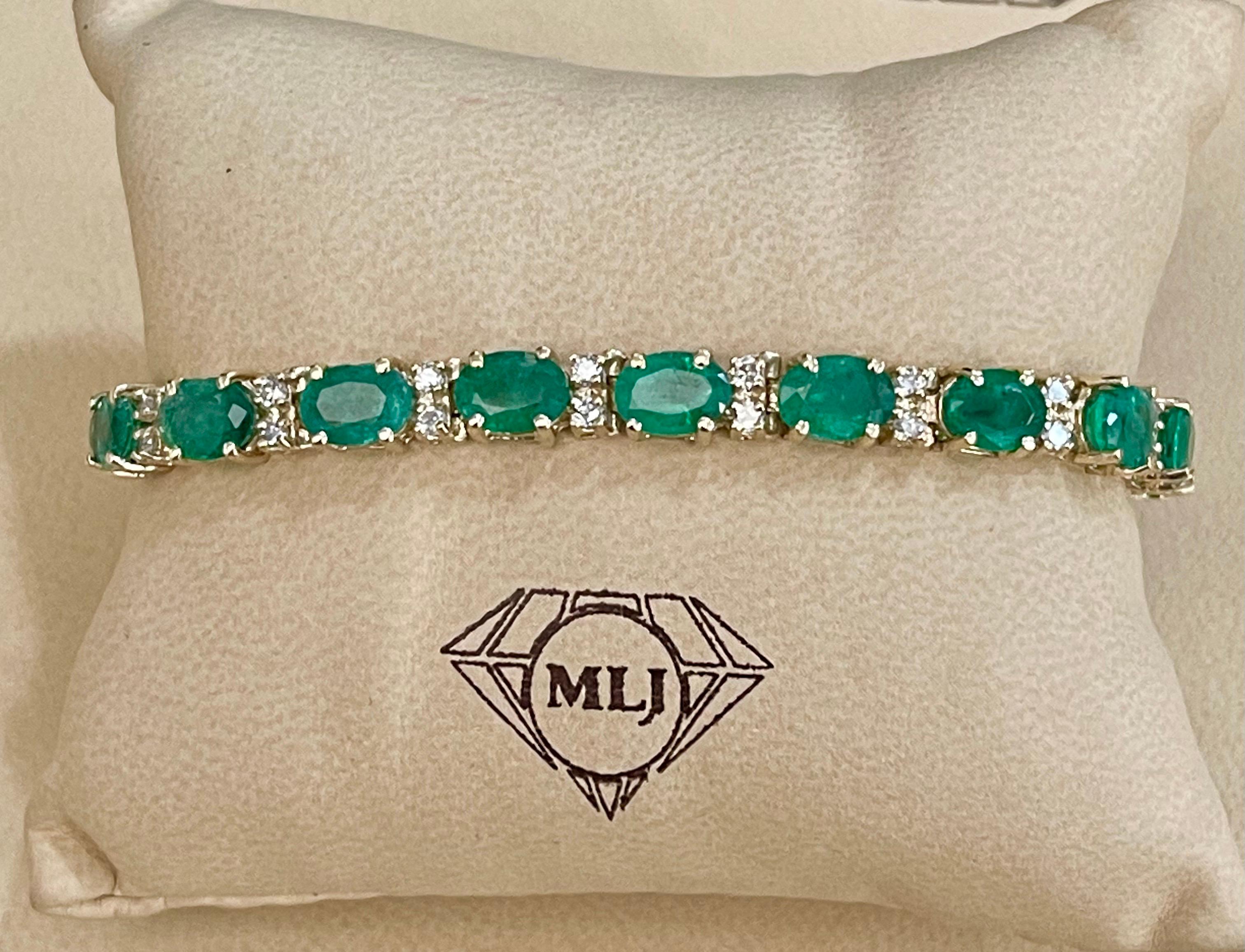 Oval Cut 15 Carat Natural Emerald & Diamond Cocktail Tennis Bracelet 14 Karat Yellow Gold For Sale