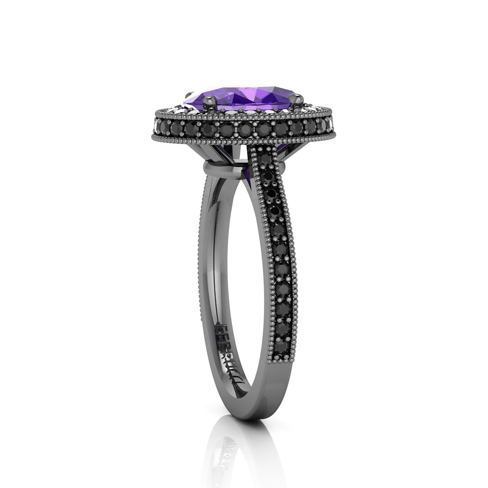 1.5 Carat Natural Purple Amethyst 0.52 Carat Black Diamonds 18 Karat Gold Ring For Sale 3