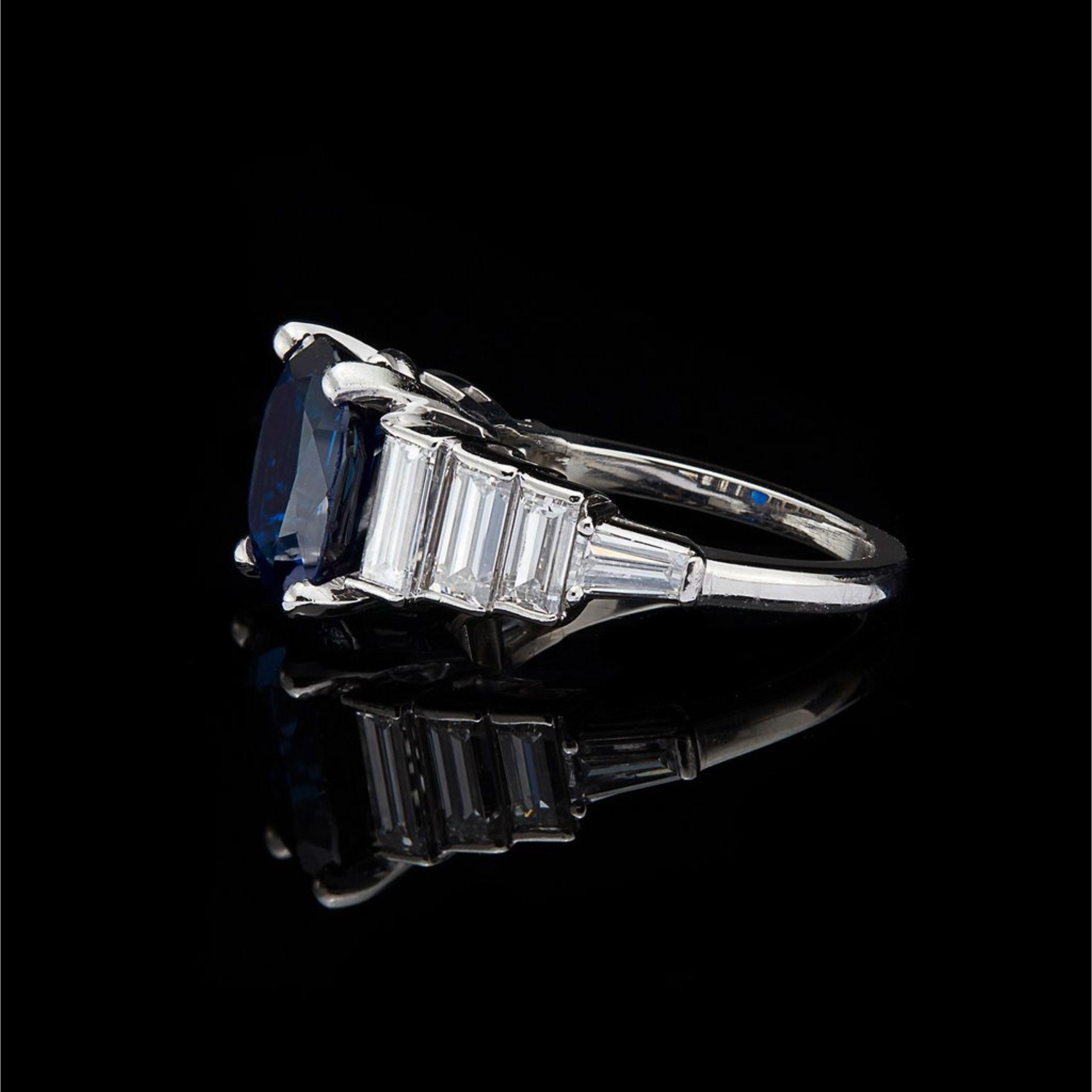 For Sale:  Antique 1.5 Carat Ceylon Sapphire and 1 CT Natural Diamond Engagement Band Ring 4