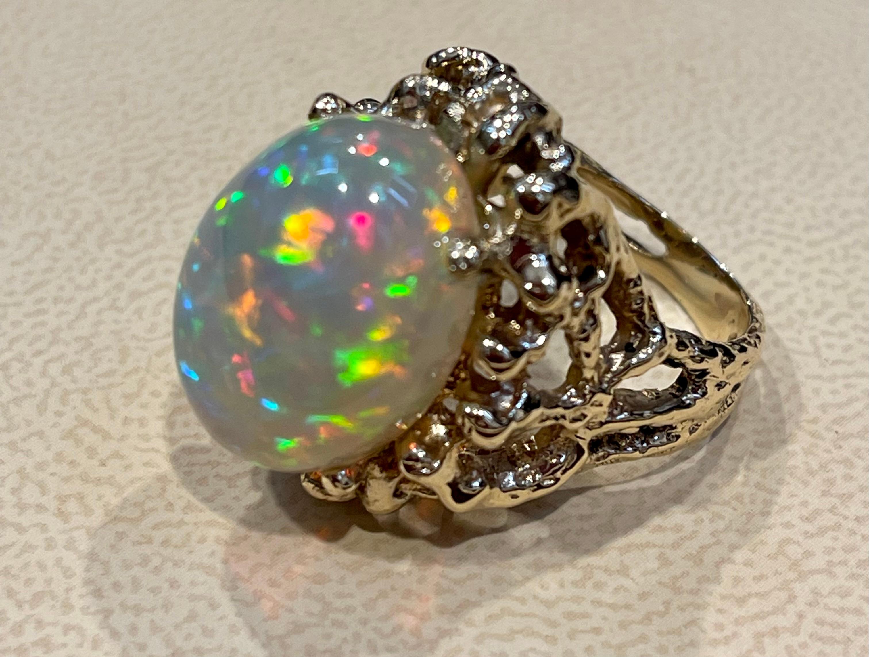 17 Carat Oval Shape Ethiopian Opal Cocktail Ring 14 Karat Yellow Gold Solid Ring For Sale 3