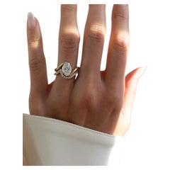 1.5 Carat Oval Statement Brilliante White 14K White Gold Graceful Brilliance