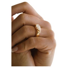 Anello di diamanti di alta gioielleria da 1,5 carati con dichiarazione a pera, brillante e raffinato