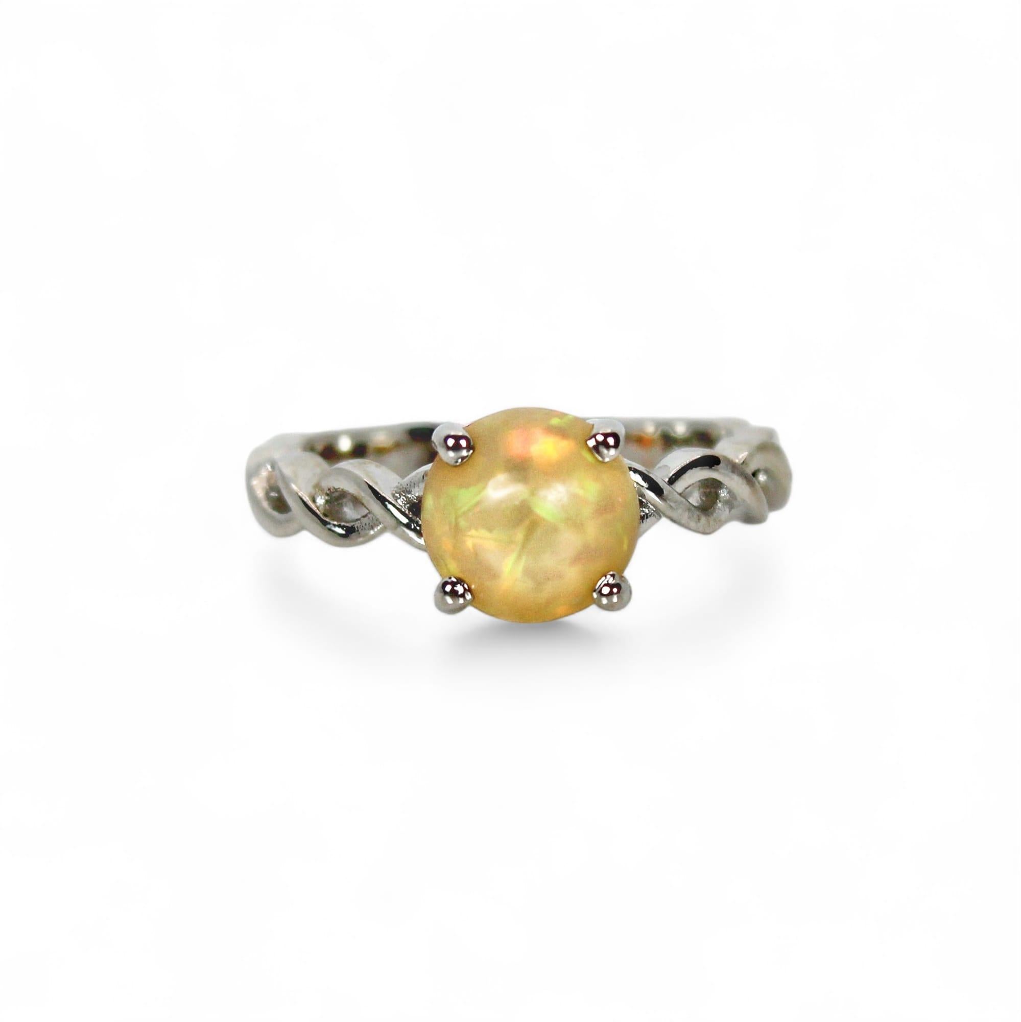 1,5 Karat runder natürlicher Opal-Ring (Rundschliff) im Angebot