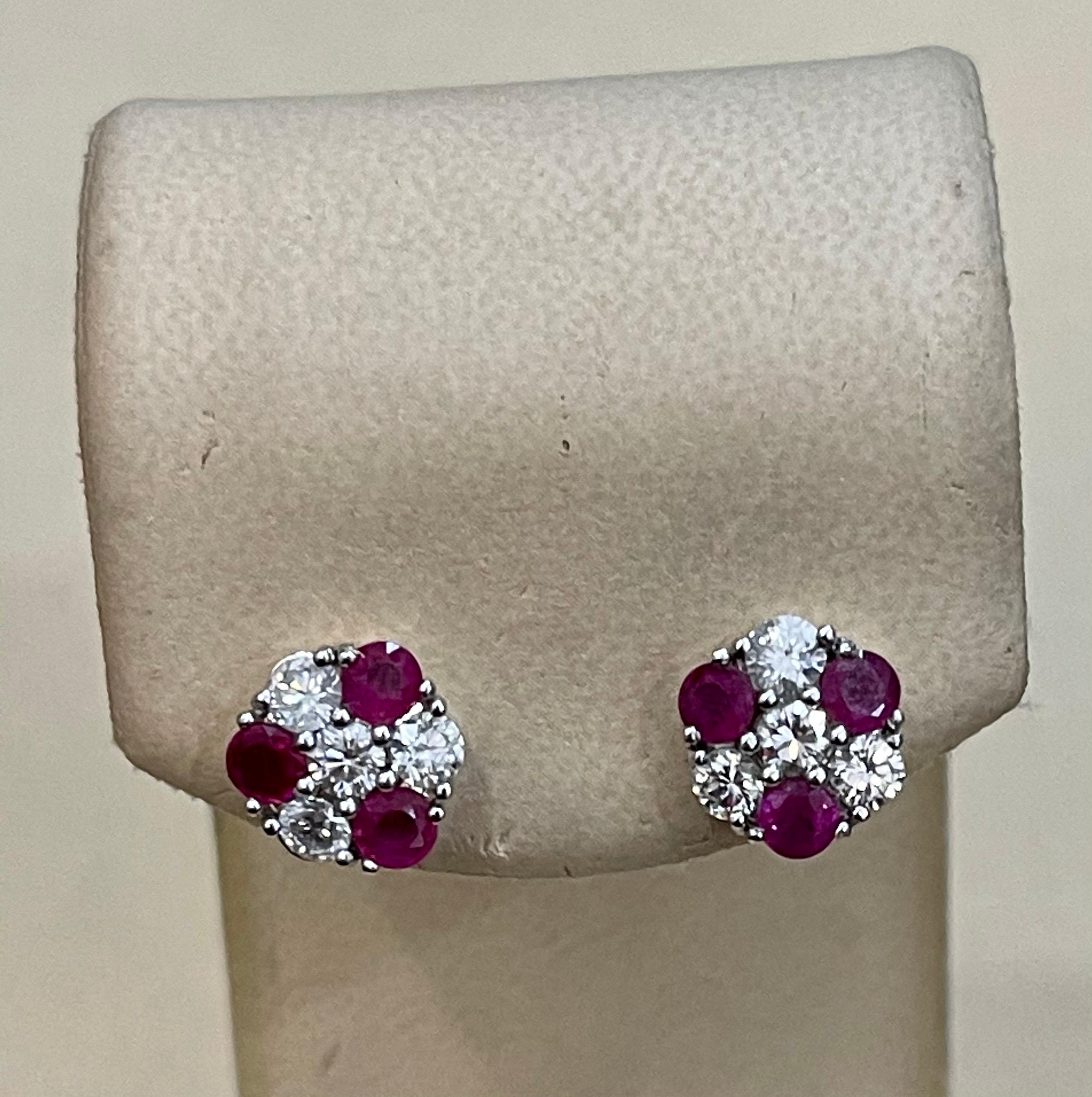 1.5 Carat Ruby and 2 Carat Diamonds Flower Post Earrings 14 Karat Yellow Gold In Excellent Condition In New York, NY