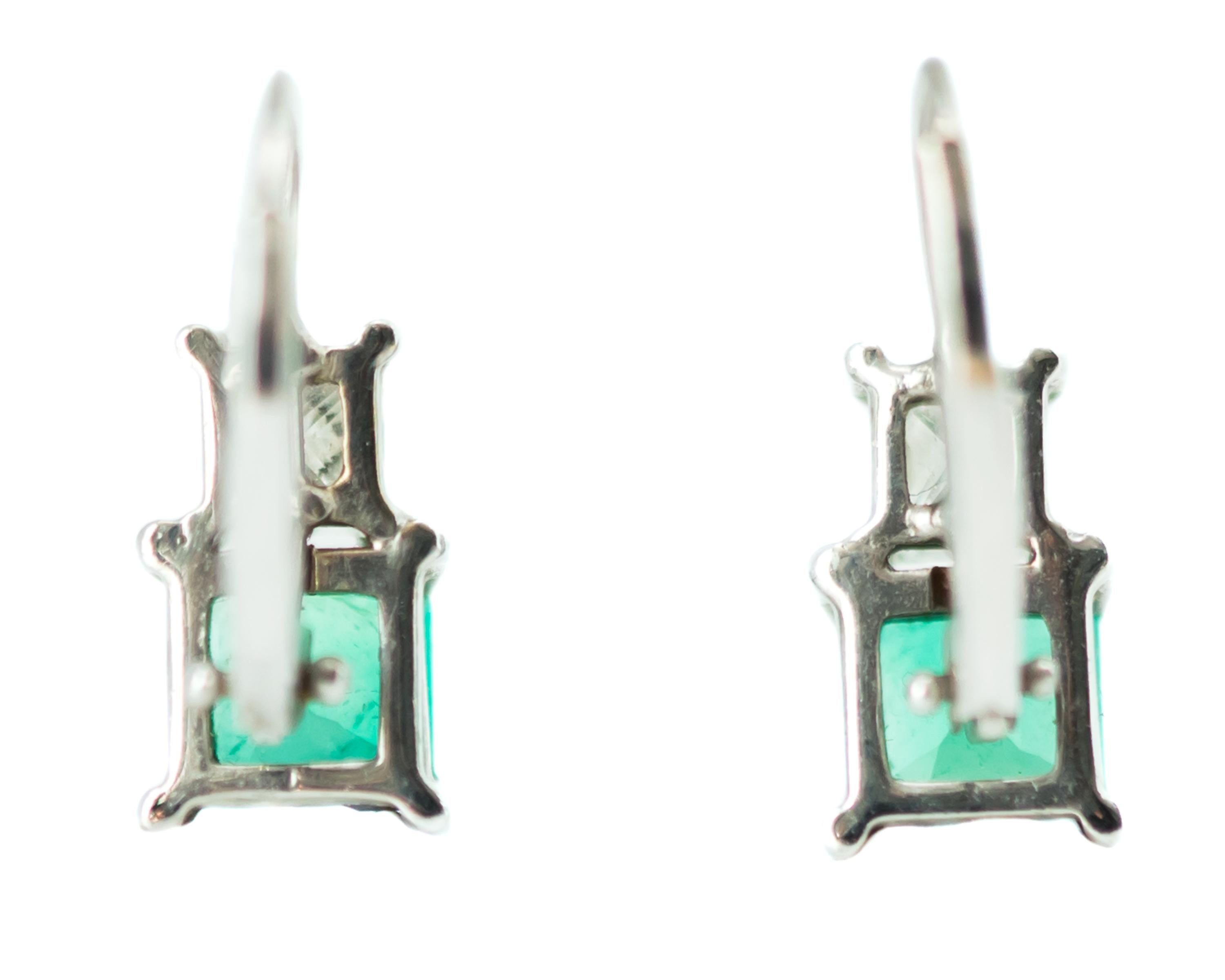 1.5 Carat Total Columbian Emerald, Diamond and 14 Karat White Gold Drop Earrings In Good Condition In Atlanta, GA