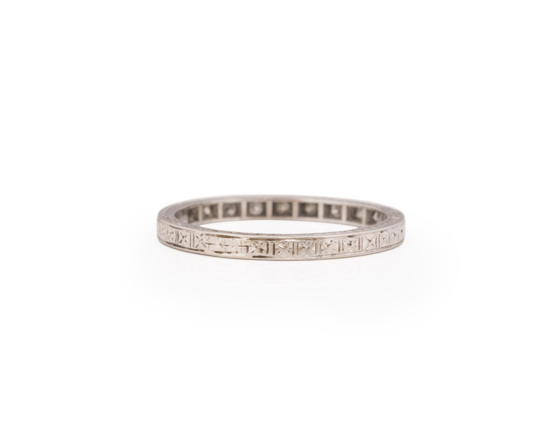 .15 Carat Total Weight Art Deco Diamond Platinum Engagement Ring In Good Condition For Sale In Atlanta, GA