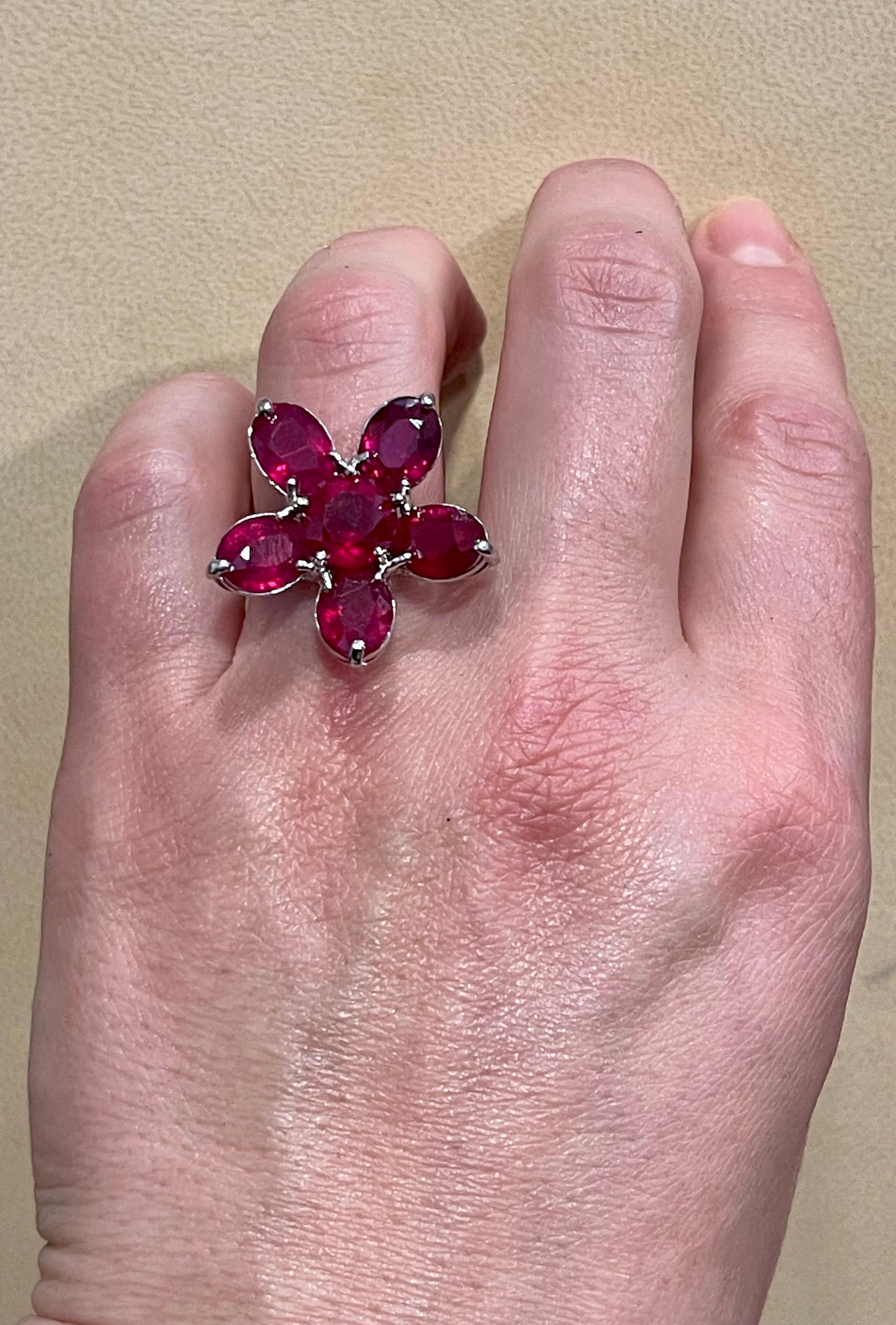 15 Carat Treated Ruby Big Flower Cocktail Ring in 18 Karat White Gold For Sale 8