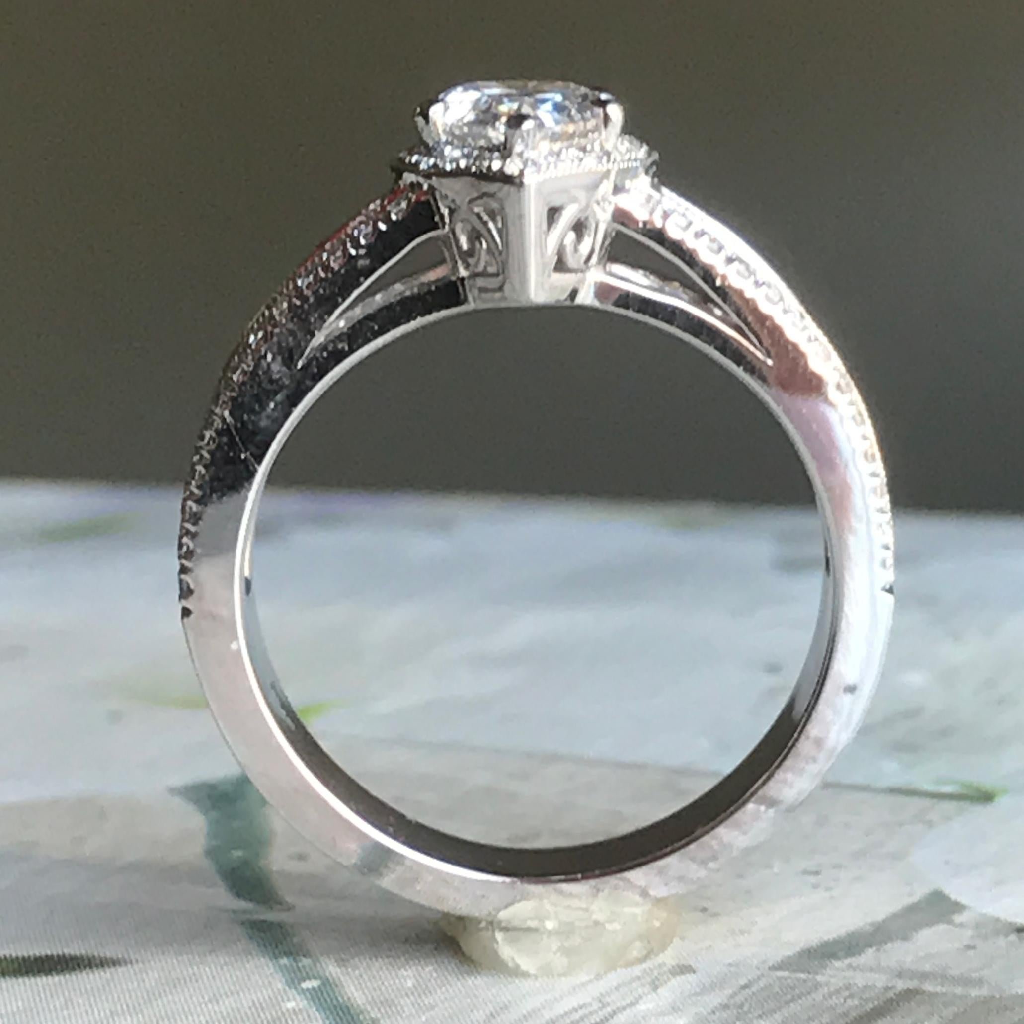 1.5 Carat TW Approximate Pear Shape Halo Diamond Ring, 14 Karat White Ben Dannie In New Condition For Sale In West Hollywood, CA