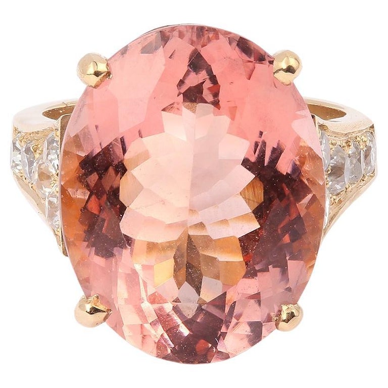 15 Carats Morganite Diamonds 18 Carats Yellow Gold Ring For Sale at 1stDibs