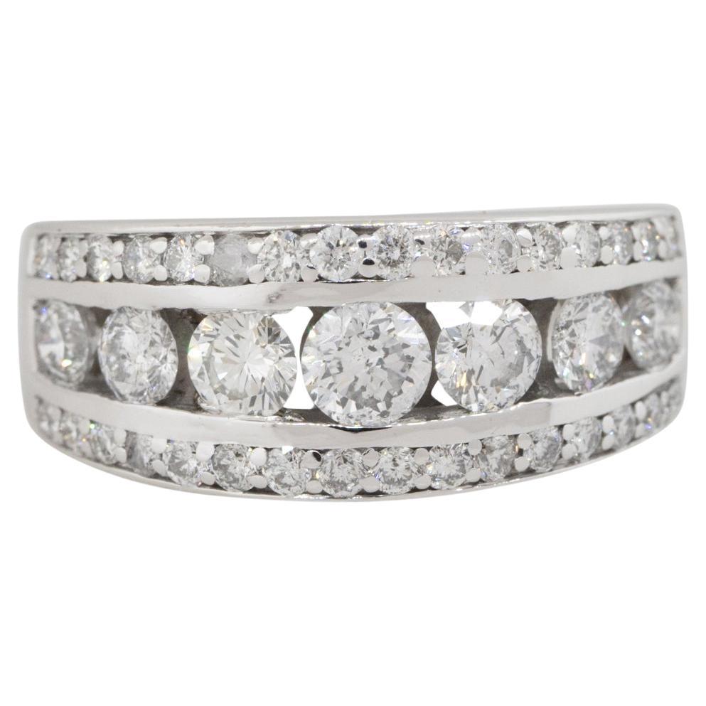 1.5 Carats Round Brilliant Diamond 3 Row Graduated Band 14 Karat In Stock For Sale