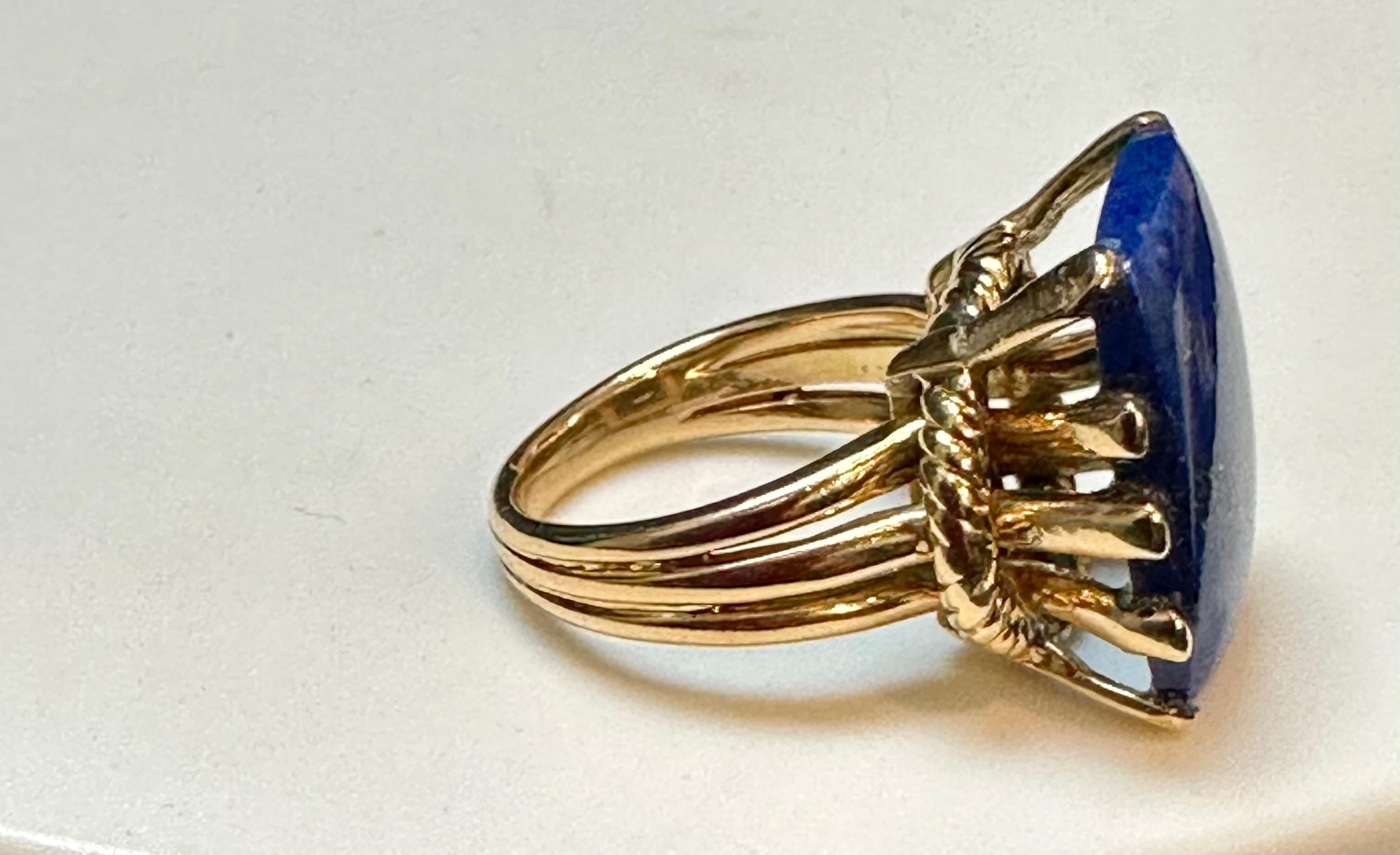 Bague en or jaune 14 carats avec lapis-lazuli naturel taille émeraude 15 carats, taille de succession 7 en vente 4