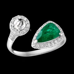 1.5 Ct Finest Colombian Pear Emerald & 1 Ct Diamond Ring in 18 Kt Gold Size 8