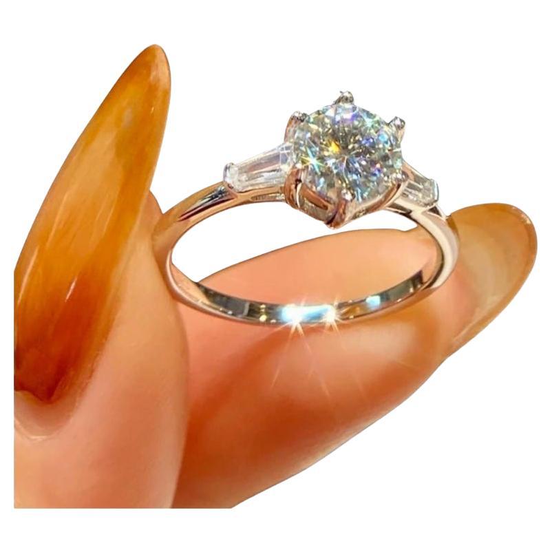1.5 Ct Moissanite Ring Trendy Women
s Ring Wedding Ring 925 Sterling Silver. For Sale