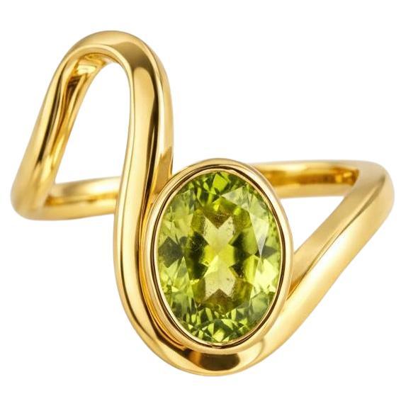 1.5 ct oval peridot silver, gold ring