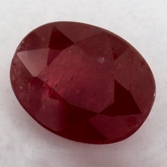 1.50 carati di rubino ovale sfuso