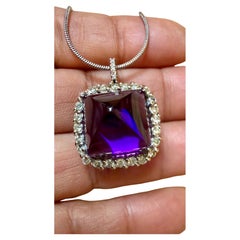15 Ct SUGAR LOAF Ametista e diamanti Collana con ciondolo in oro bianco 18 carati
