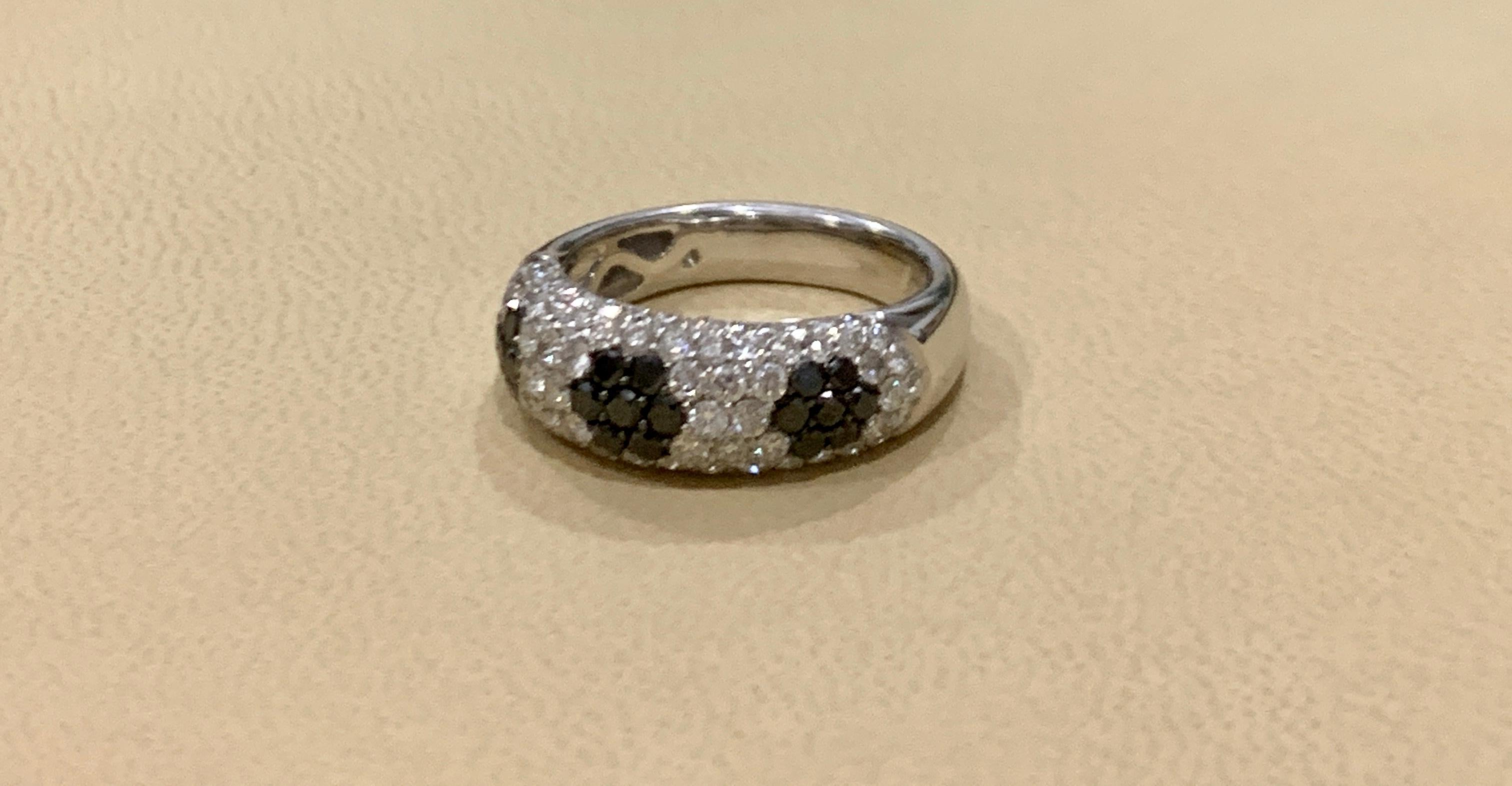 1.5 Carat White Diamond and 0.6 Carat Black Diamond Cocktail Ring 14 Karat Gold 4