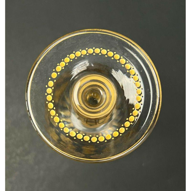 15 Gilt Intaglio Cut Glass Sherry Wine Glasses Florals, 2nd Quarter 20th Century In Good Condition In Gardena, CA