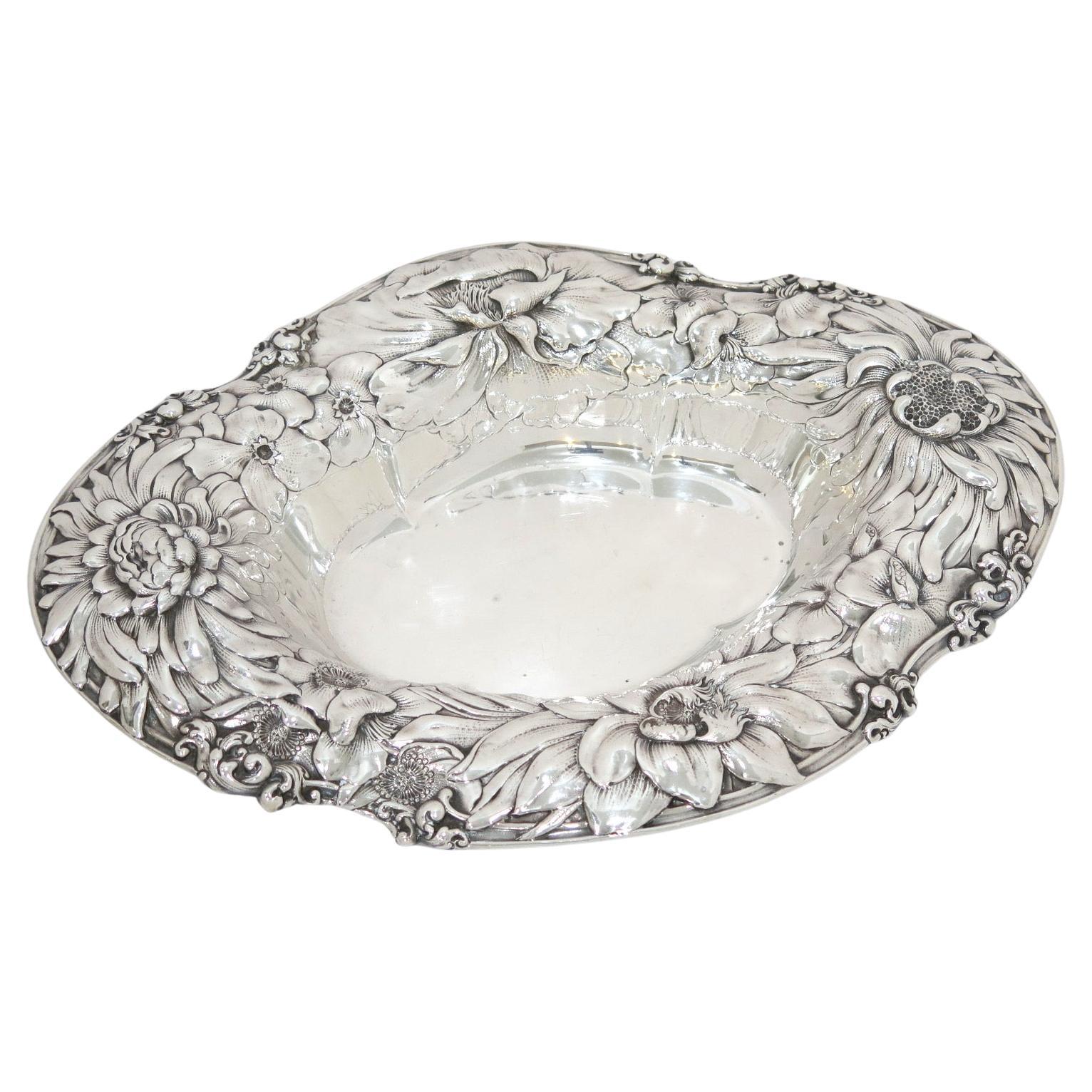 15 in - Sterling Silver Gorham Antique Floral Repousse Oval Serving Bowl For Sale