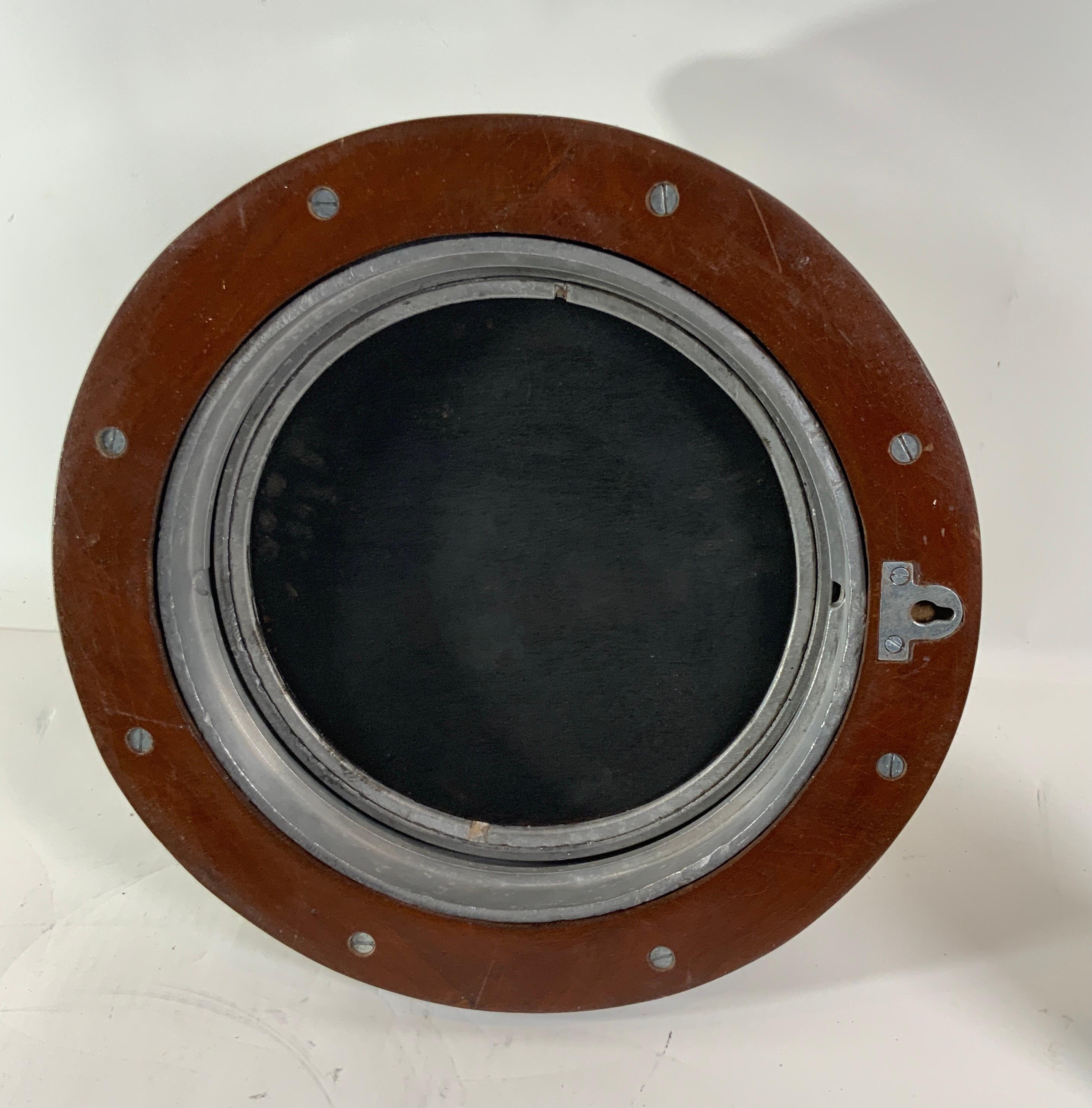 Porthole-Spiegel eines Schiffes aus Aluminium im Angebot 5