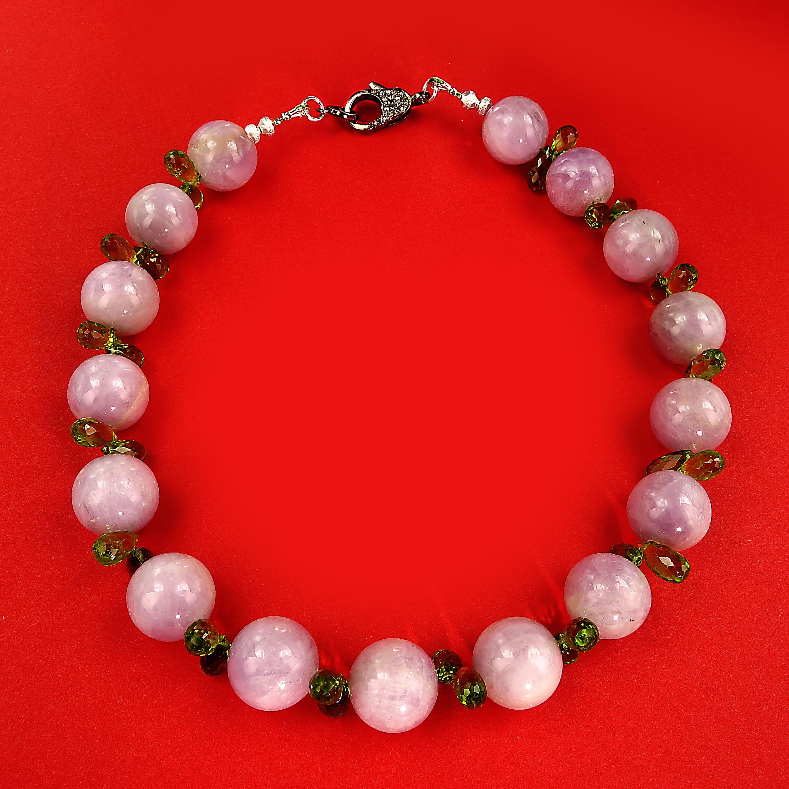 Gemjunky 15 Inch Choker of Glowing Pink Kunzite and Sparkling Green Peridot 1