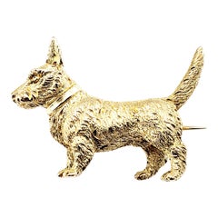 Broche/pièce en or jaune 15 carats avec chien écossais Highland Terrier