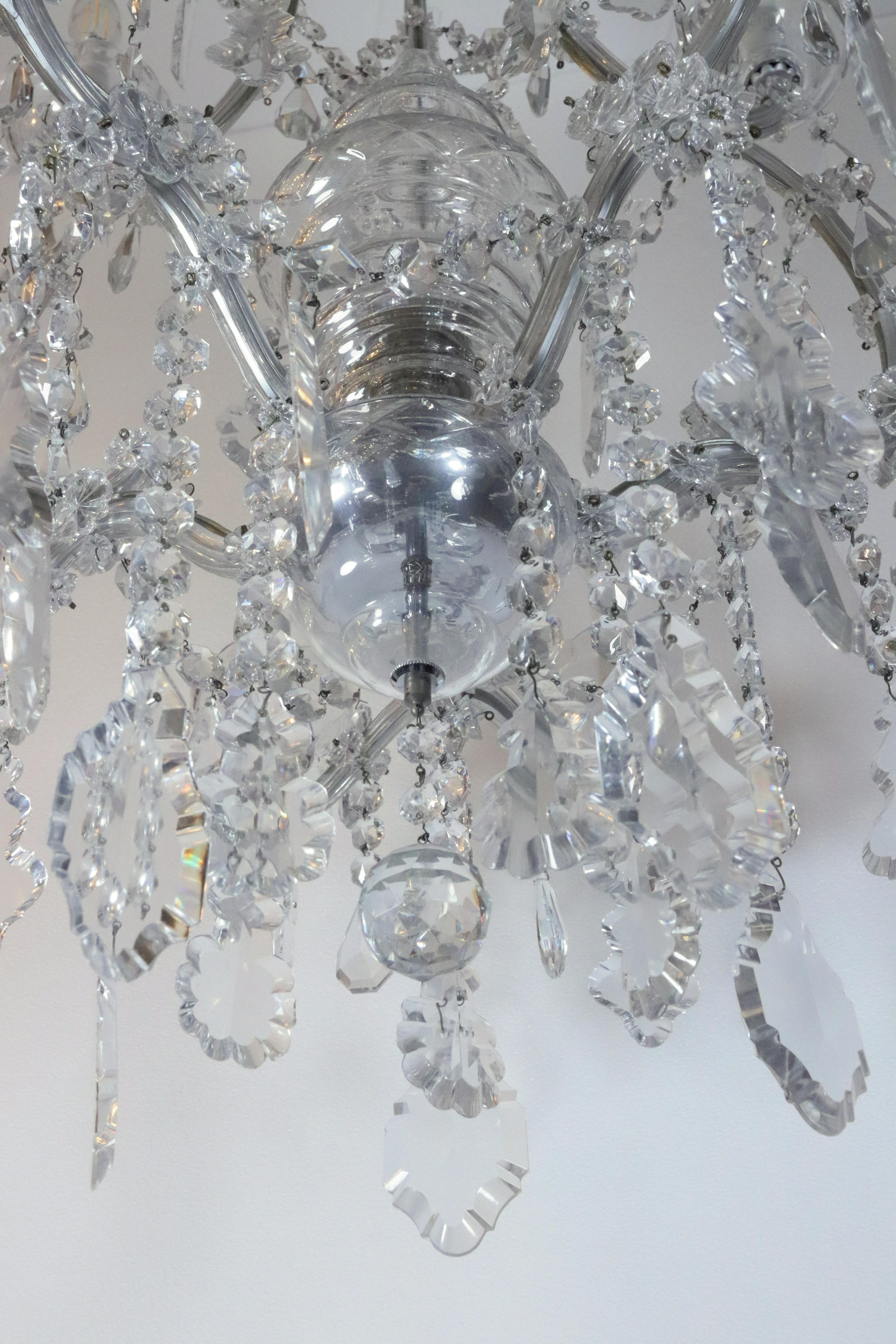 Metallo Lampadario di cristallo a 15 luci Marie Therese in vendita