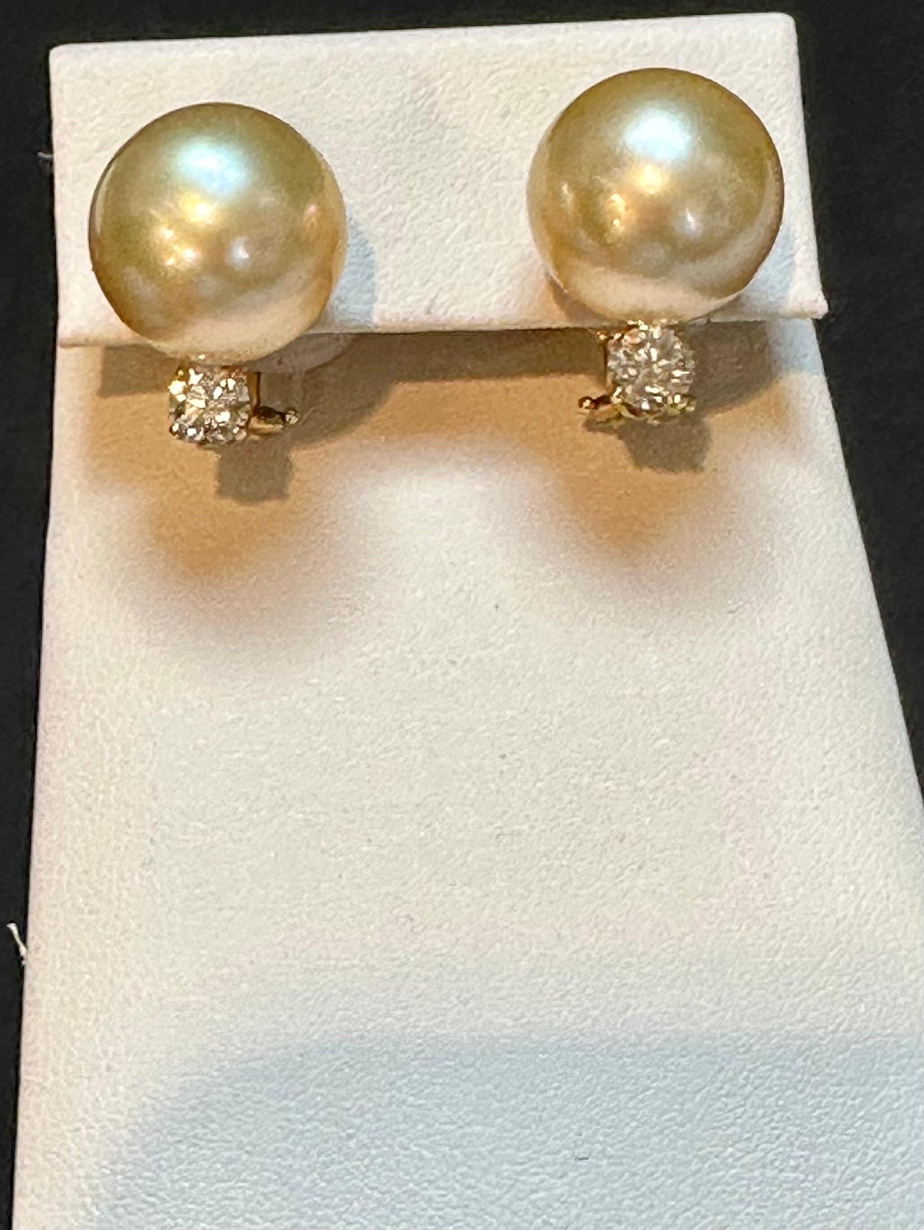 15 mm Round Golden  South Sea Pearl & 1 Ct Diamond Cocktail Stud Earrings 14 KG For Sale 5