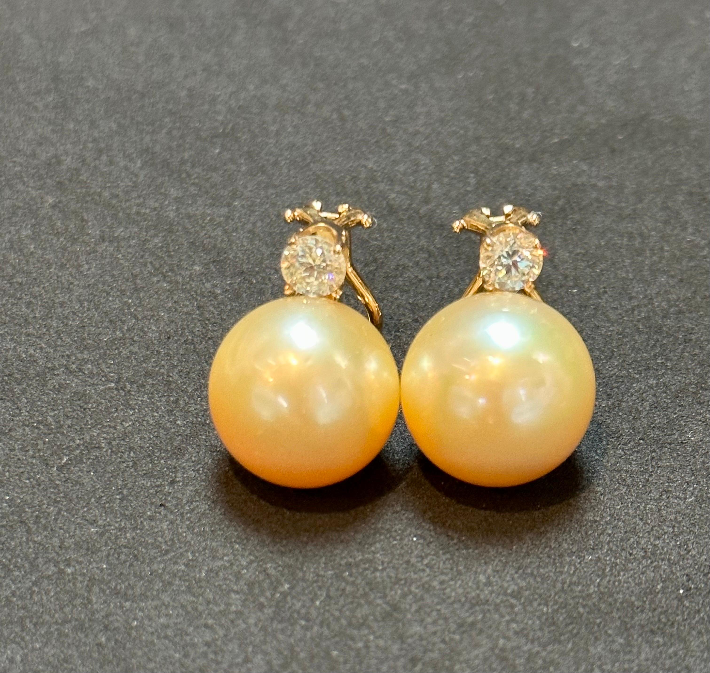 15 mm Round Golden  South Sea Pearl & 1 Ct Diamond Cocktail Stud Earrings 14 KG In Excellent Condition For Sale In New York, NY