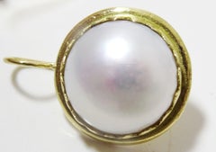 15 mm Round Pearl and 18 karat Gold Earrings.