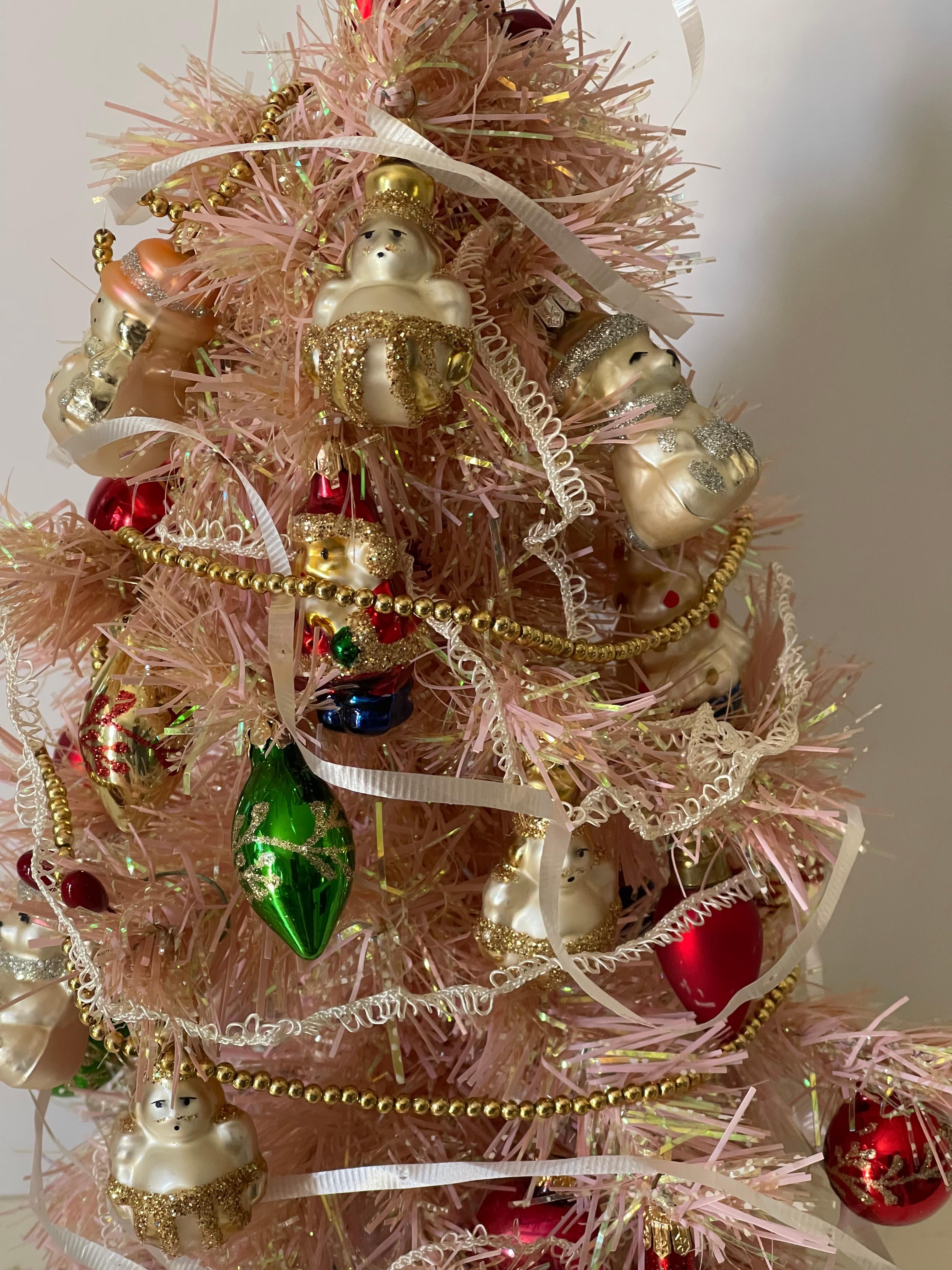 15” Pink Christmas Trees w Miniature German Ornaments In Good Condition For Sale In Boca Raton, FL