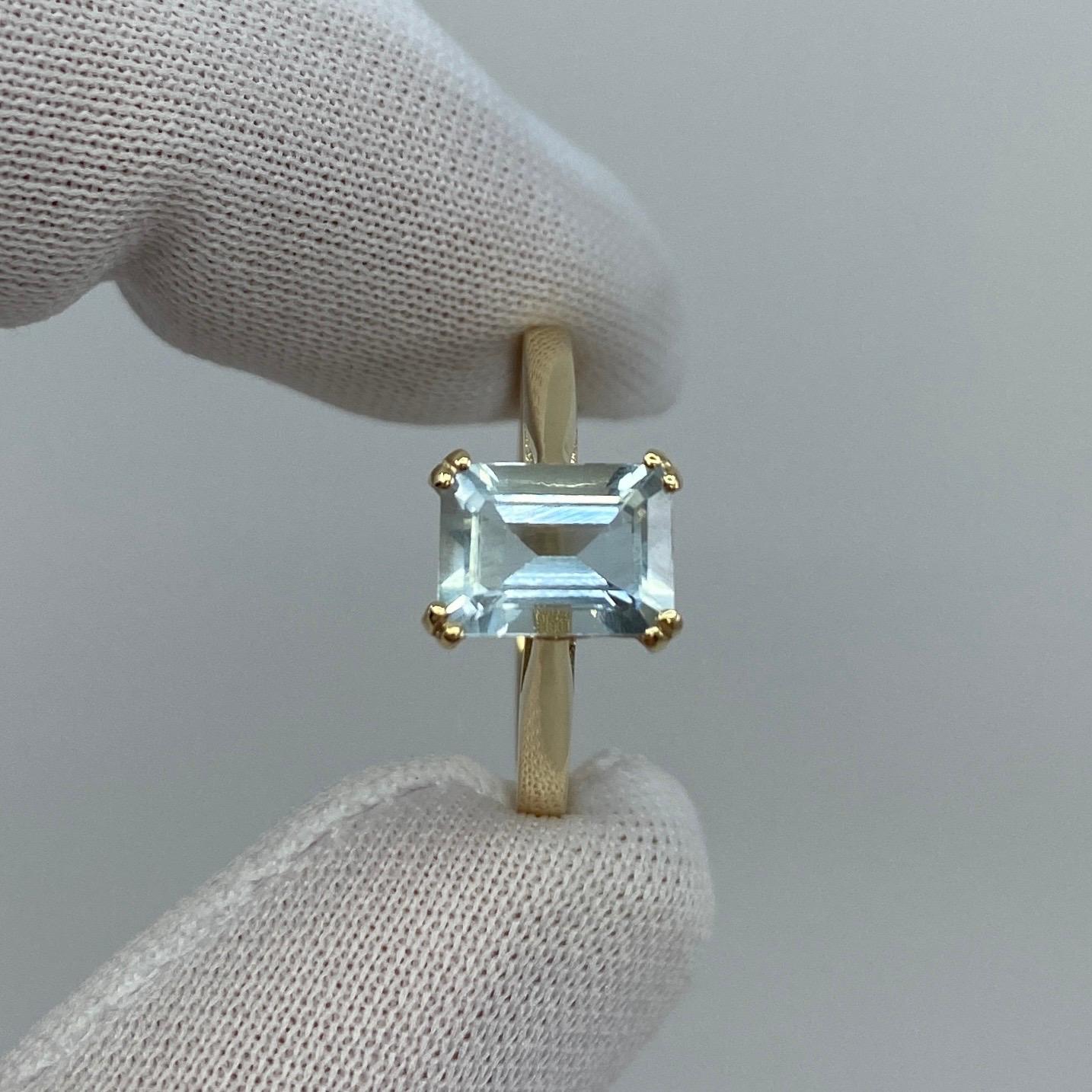 1.50 Carat Blue Aquamarine Emerald Octagon Cut Yellow Gold Solitaire Ring In New Condition In Birmingham, GB