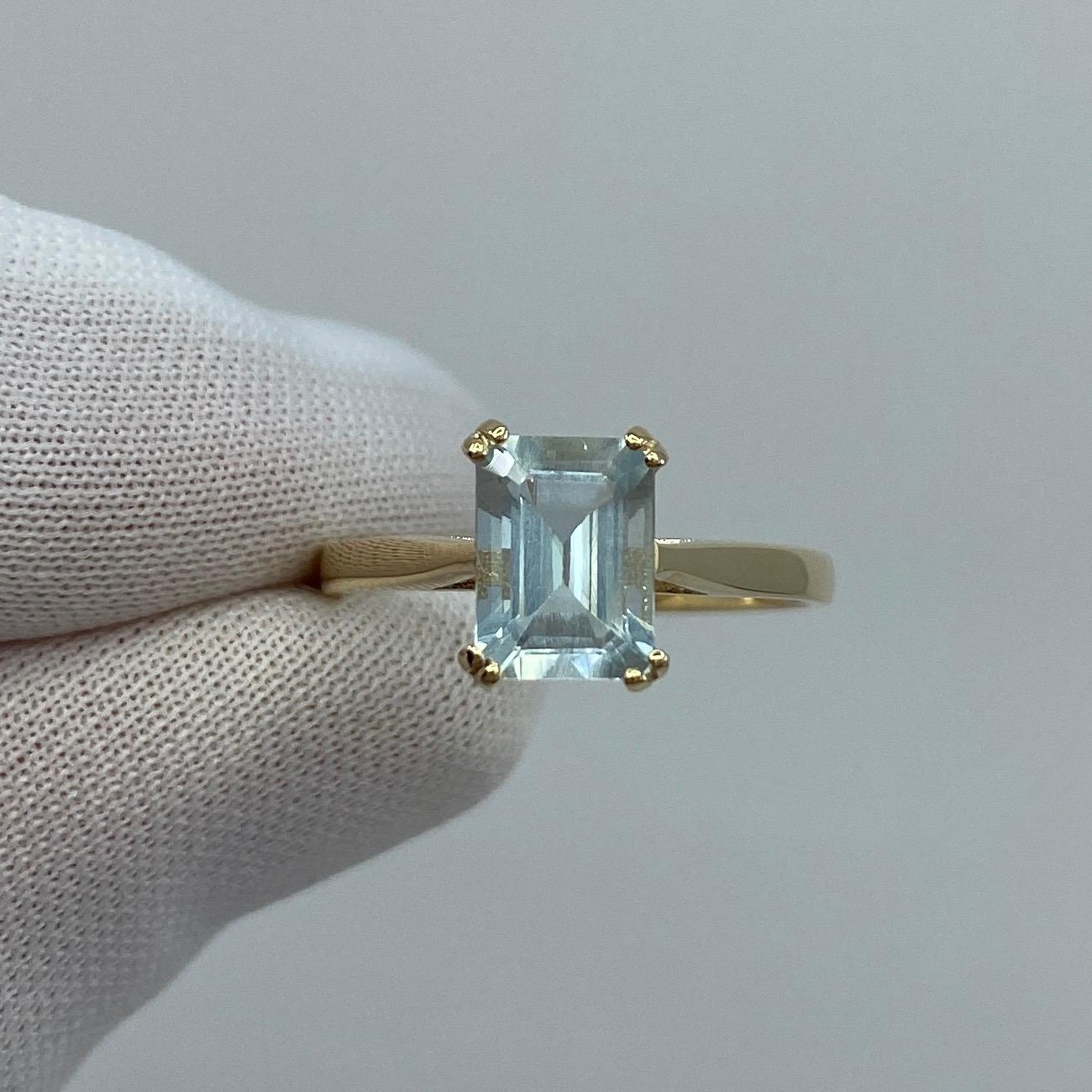 1.50 Carat Blue Aquamarine Emerald Octagon Cut Yellow Gold Solitaire Ring 2