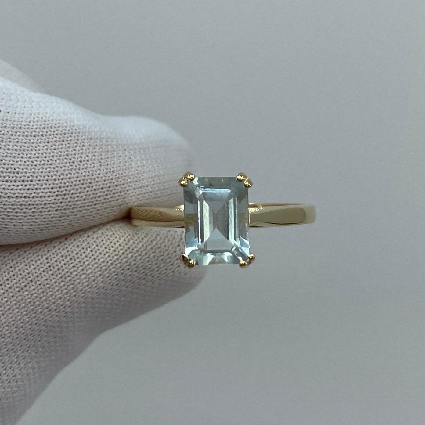 1.50 Carat Blue Aquamarine Emerald Octagon Cut Yellow Gold Solitaire Ring 3