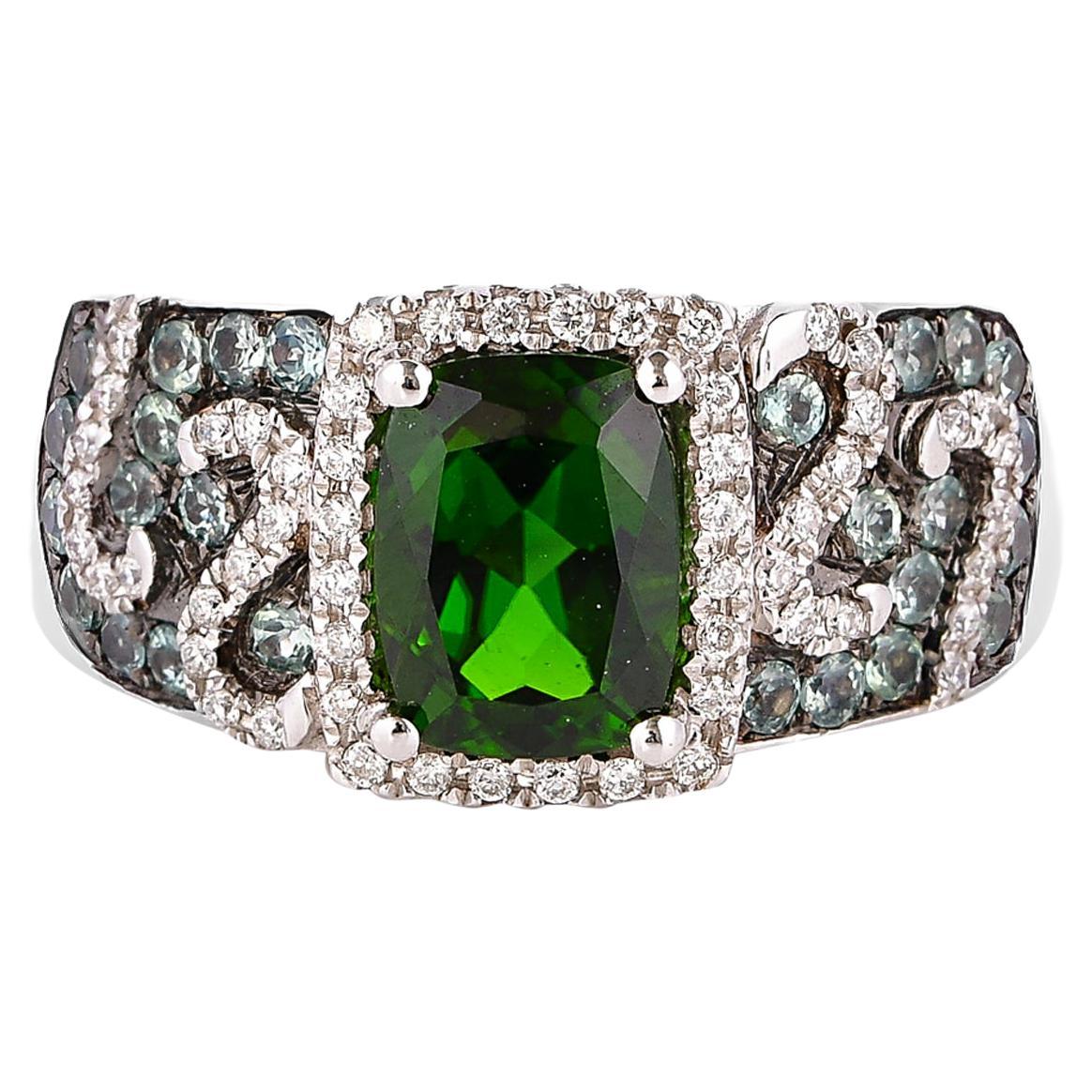 1.50 Carat Chrome Diopside Ring in 14 Karat White Gold For Sale