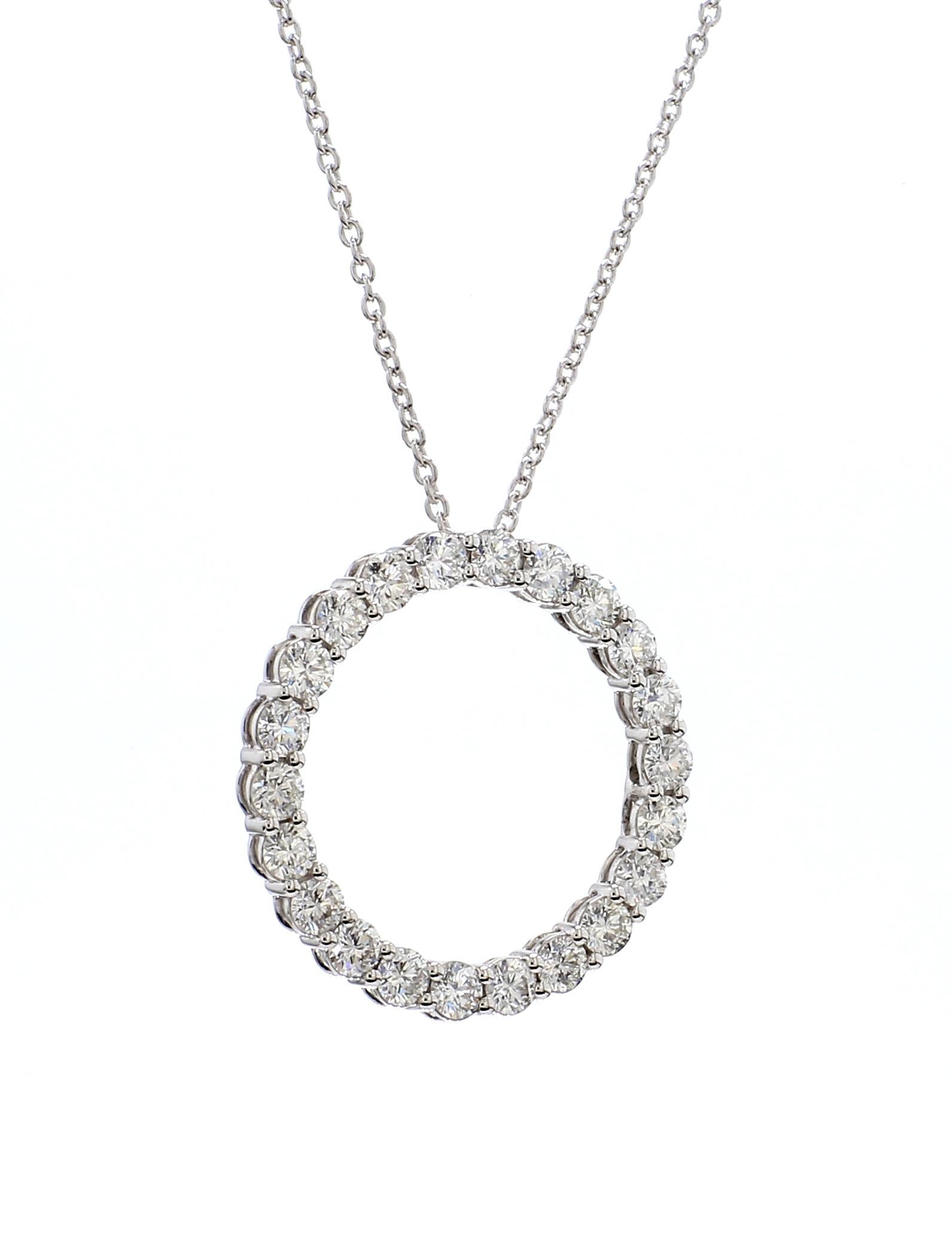 Taille ronde 1.50 Carat Circle Of Life Diamond Pendant in 18K White Gold with 18