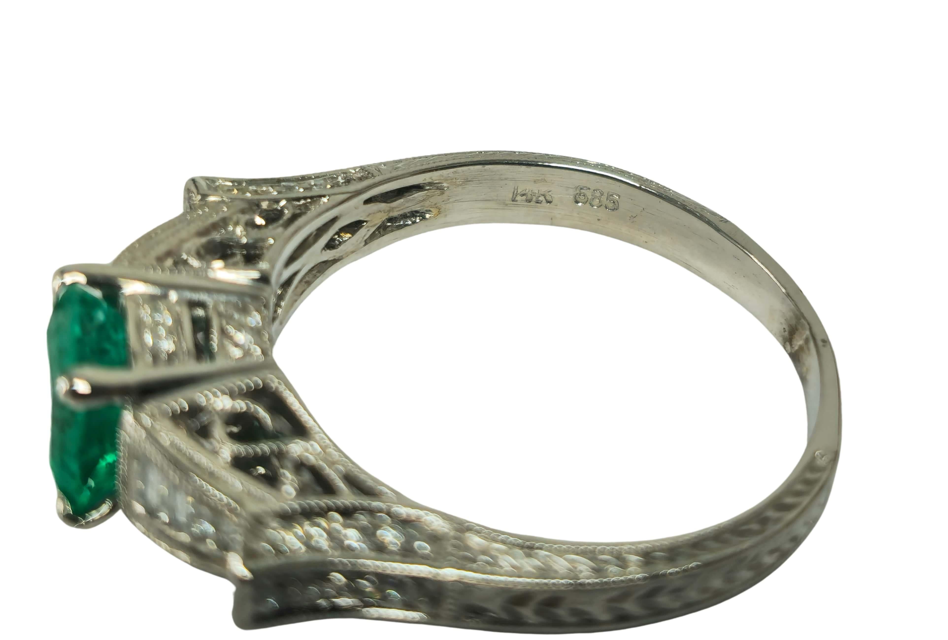 Anillo de Cóctel de Diamantes Esmeralda Colombiana de 1.50 Quilates Corte princesa en venta